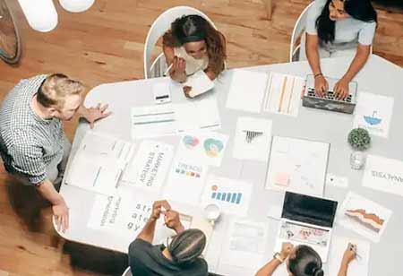 Indiana Advertising Agencies Need Strategy Before Spend